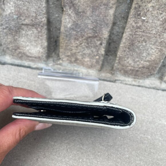 KATE SPADE MAVIS STREET SERENADE WALLET Silver Excellent Condition - Picture 5 of 9
